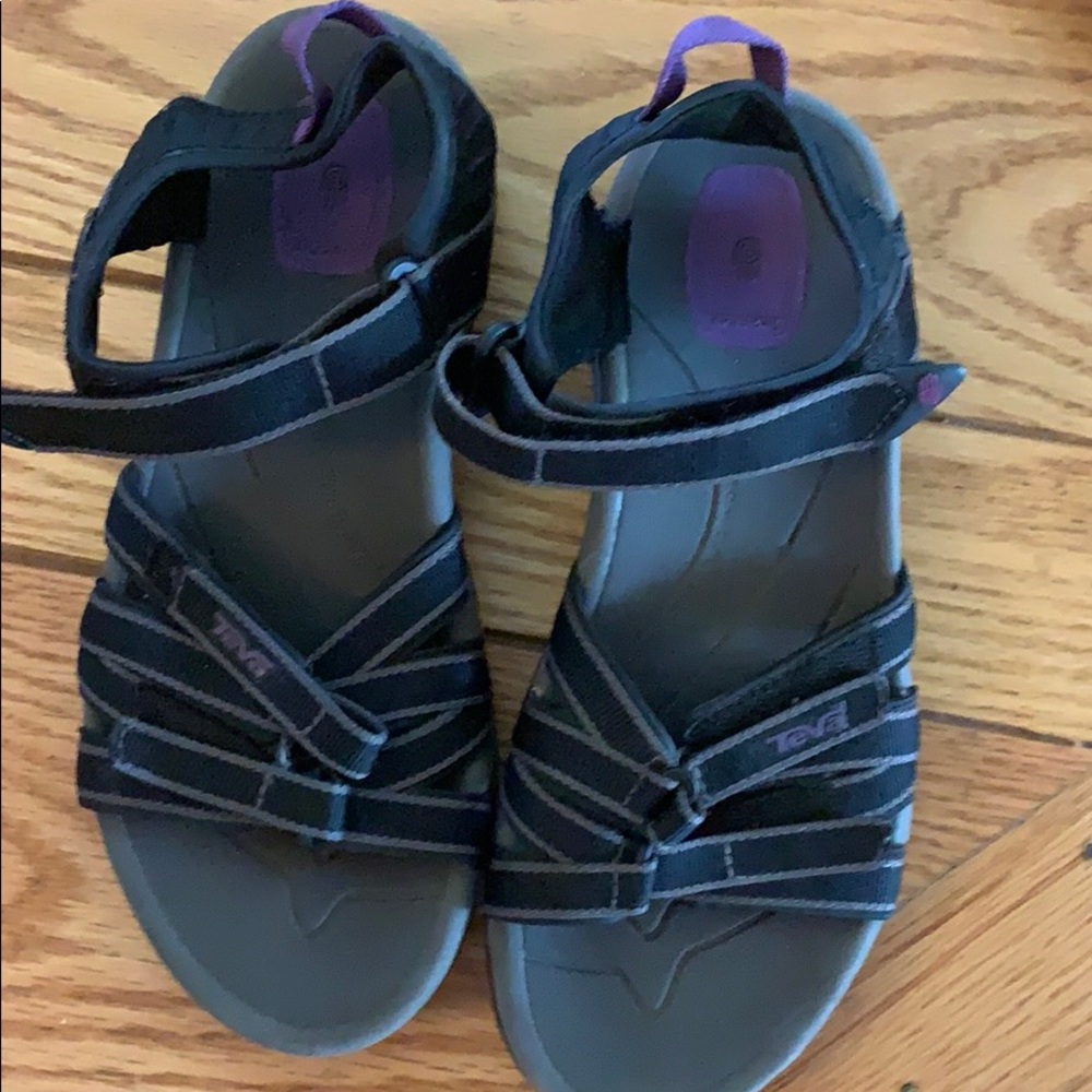 Tava Sandals